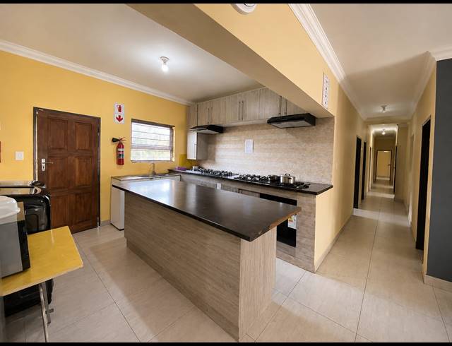 14 BEDROOM HOUSE FOR SALE IN BEDWORTH PARK